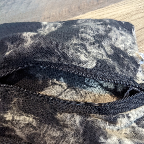 T-shirt bag - Picture 2 of 3